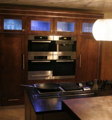 contemp walnut
