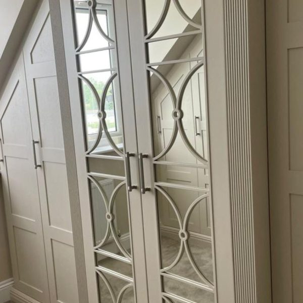 walkin wardrobe mirror doors
